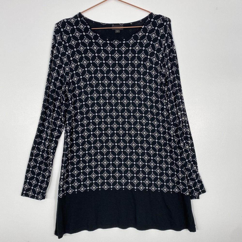 J Jill Wearever Tunic Shirt Womens Medium Black Geometric Print Long Sleeve